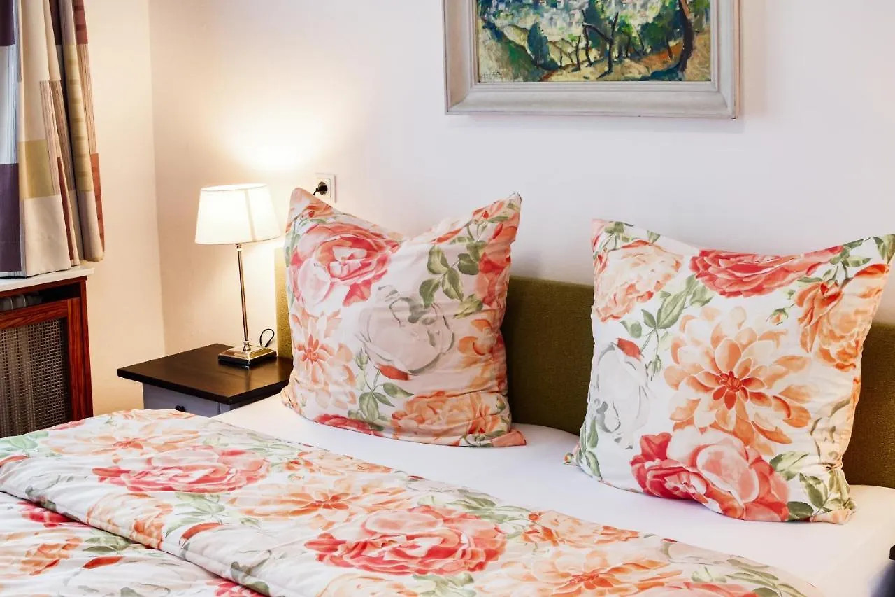 ** Hotel Gartenhotel Garni Pension B&B Innsbruck Österreich